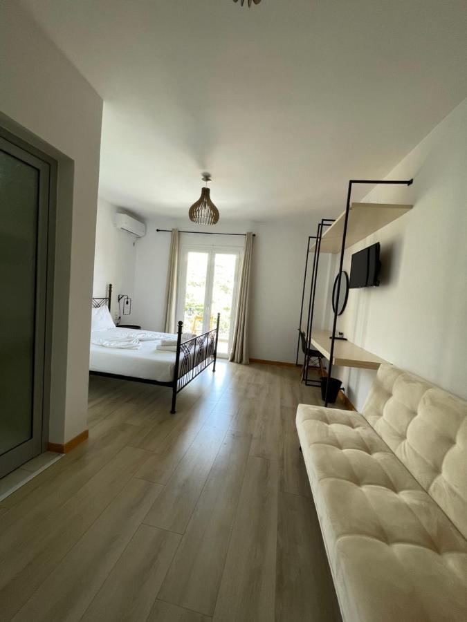 Orchard Retreat Aparthotel Himare Exterior photo
