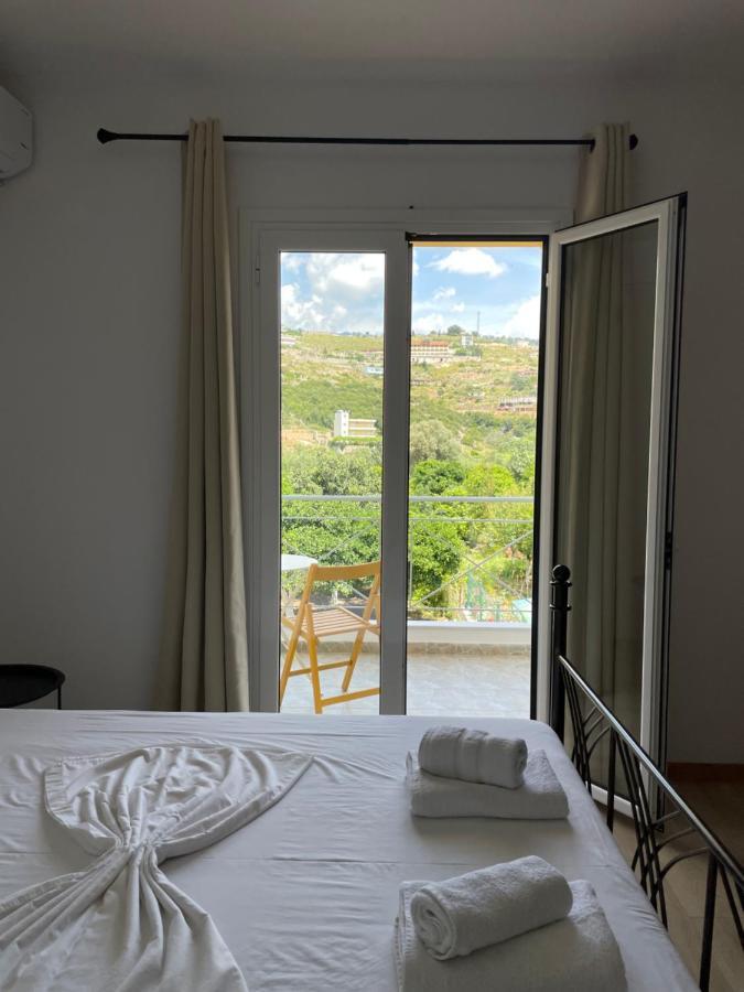 Orchard Retreat Aparthotel Himare Exterior photo